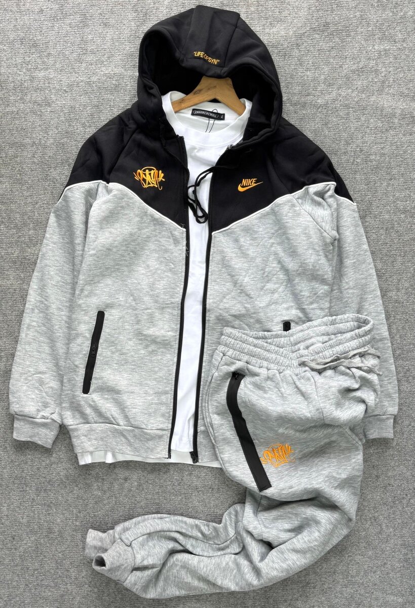 Ensemble jogging sport Nike homme