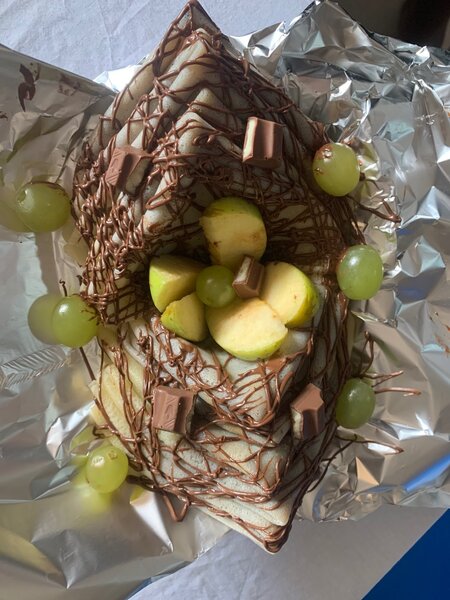 Crêpes au nutella +des Fruits