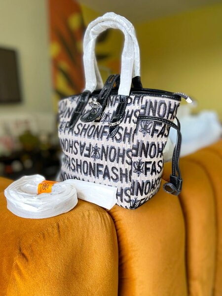 Sac à main en tissu imprimé