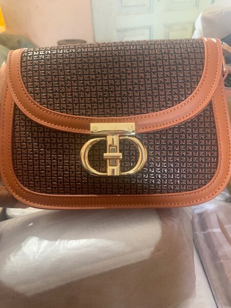 Sac à main en cuir élégant