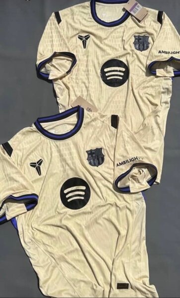 Maillot de Foot Réplique Barcelone