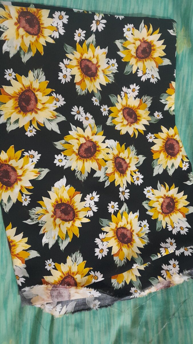 Ladies unstitched suit