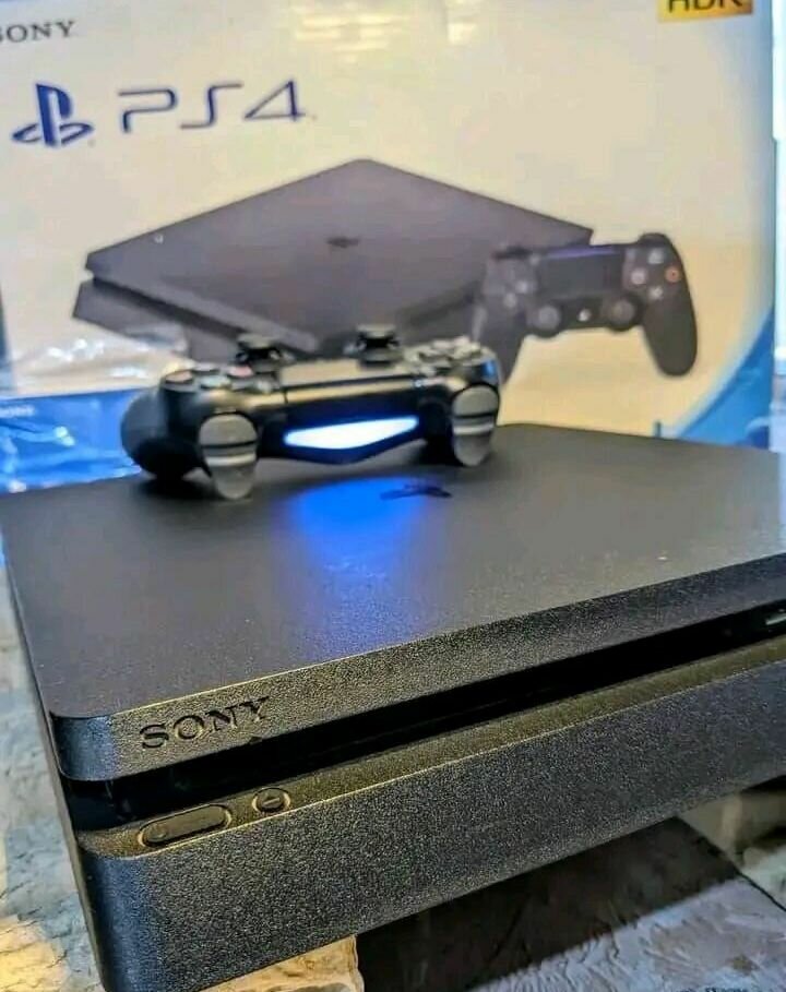 Console PlayStation 4 Slim