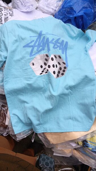 T-shirt graphique tendance