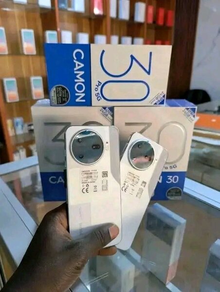 Smartphone Tecno Camon 30 Pro