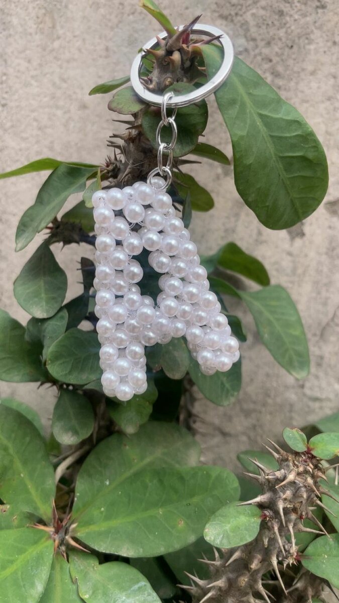 Porte-clés lettres perles