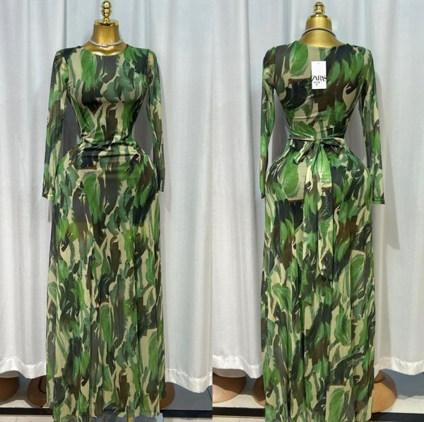 Robe longue camouflage élégante