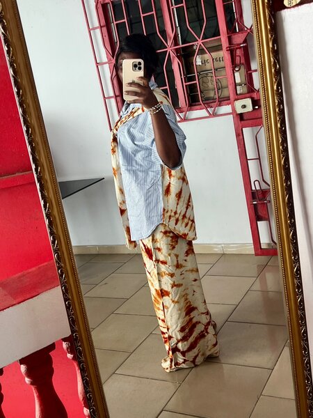 Ensemble fluide à motifs