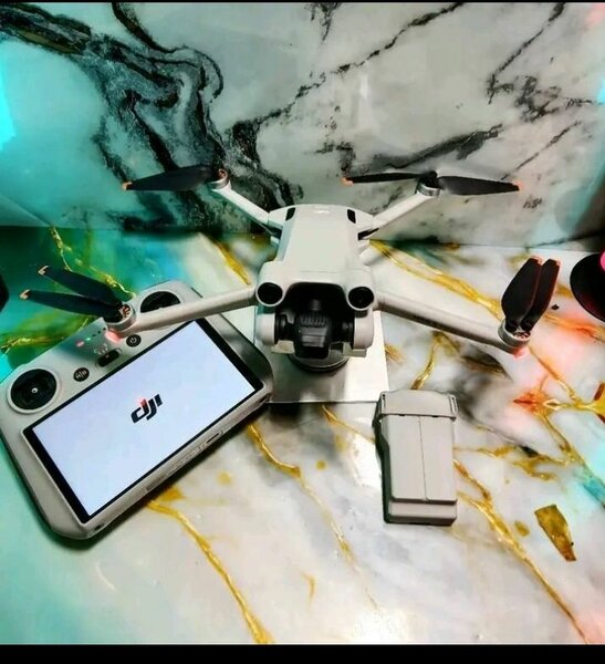 Drone DJI avec télécommande