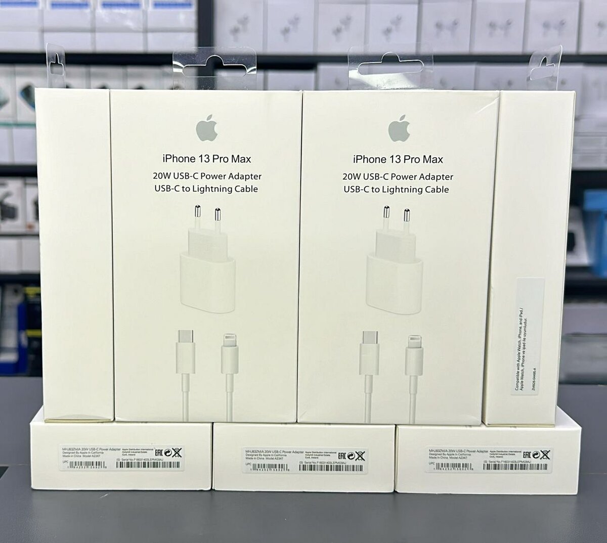 Зарядное устройство на 20 Вт  с USB-C на Lightning кабель