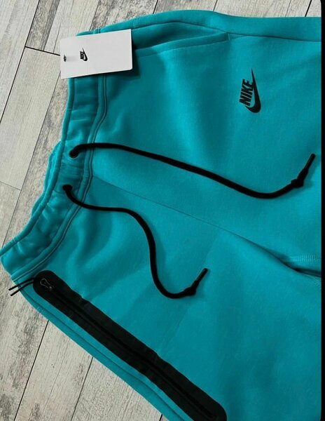 Ensemble survêtement Nike bleu