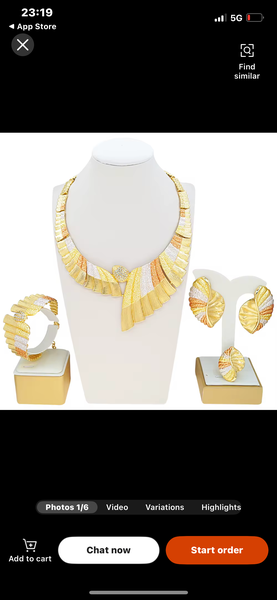 Elegant Gold Jewelry Set