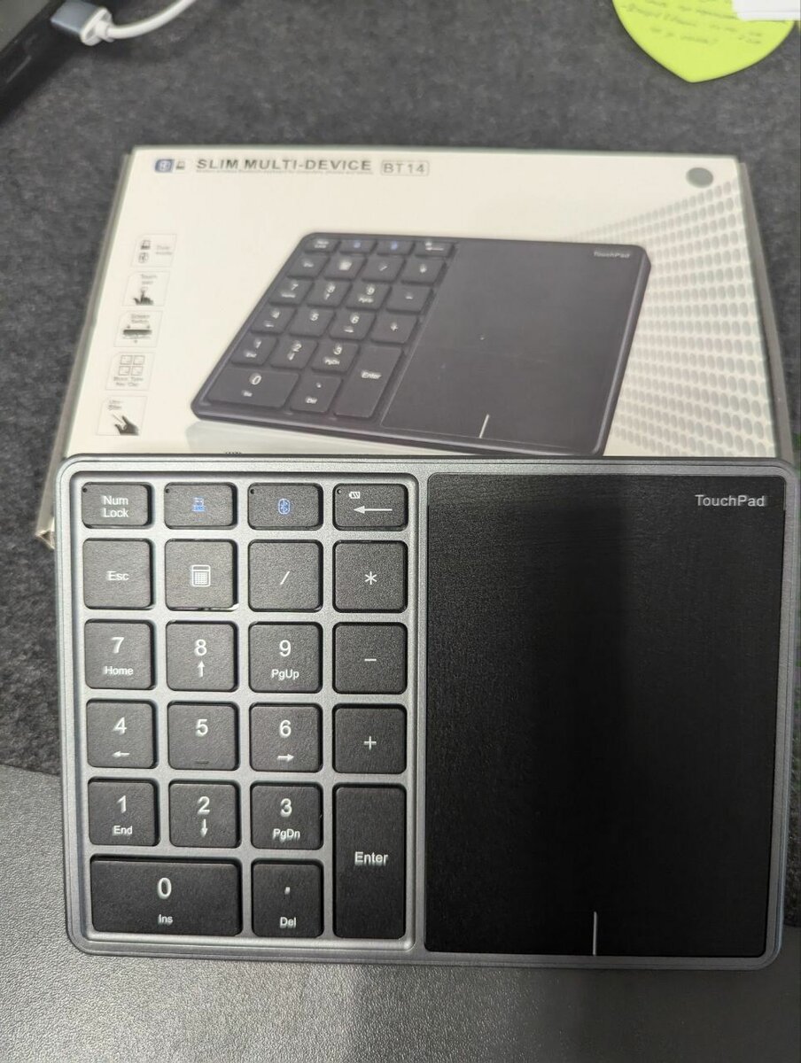 Клавиатура с тачпадом