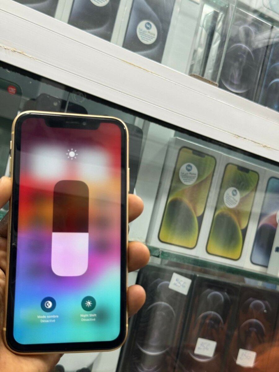 iPhone XR 64Giga second main