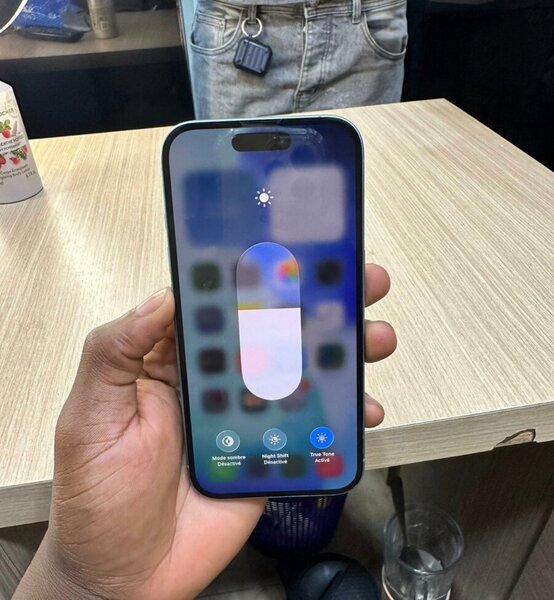 iPhone 16 simple 128gb