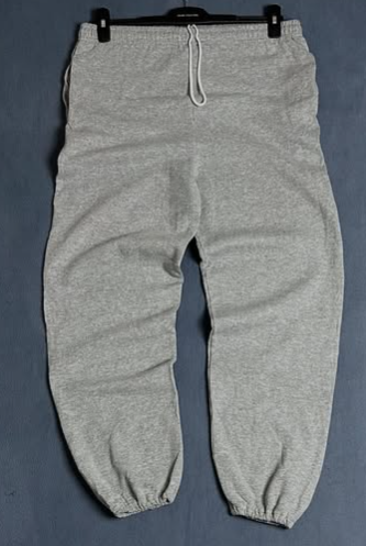 Grey sweat pants size : waist M / length 39 
