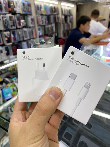 Оригинальные зарядные устройства Apple