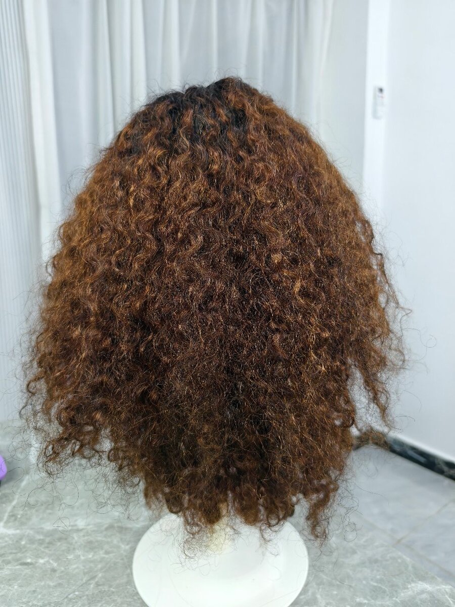 Cheveux boucle boucl L18