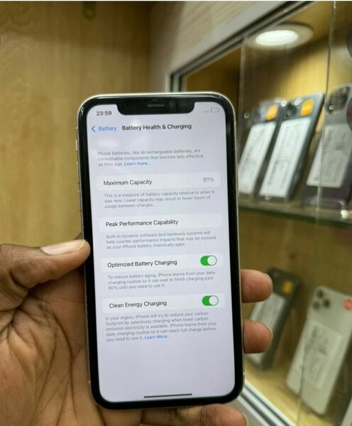 iPhone 11 64 Go Blanc Débloqué
