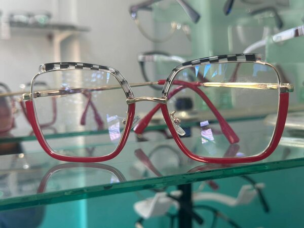 0004 Ladies Frames, glasses, optical, eyewear, lenses