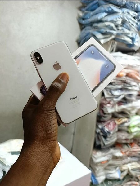 iPhone X 64GB Argent