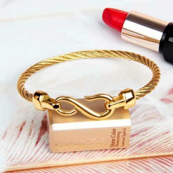 Bracelet infini élégant