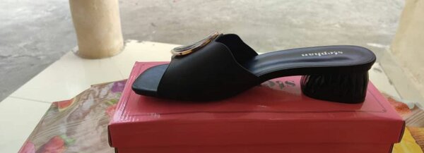 Sandales à talon pour femmes