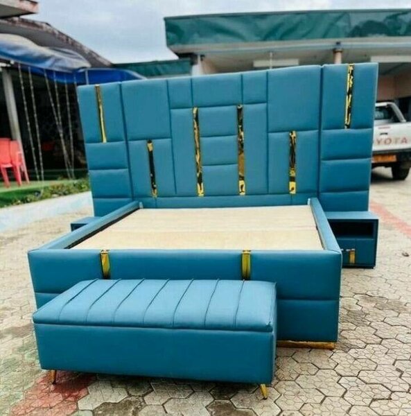 Lit double bleu avec coffre et rangement