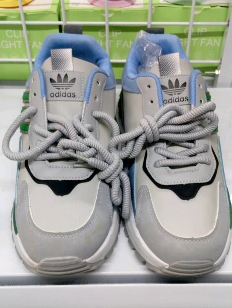 Sneakers Adidas Classiques