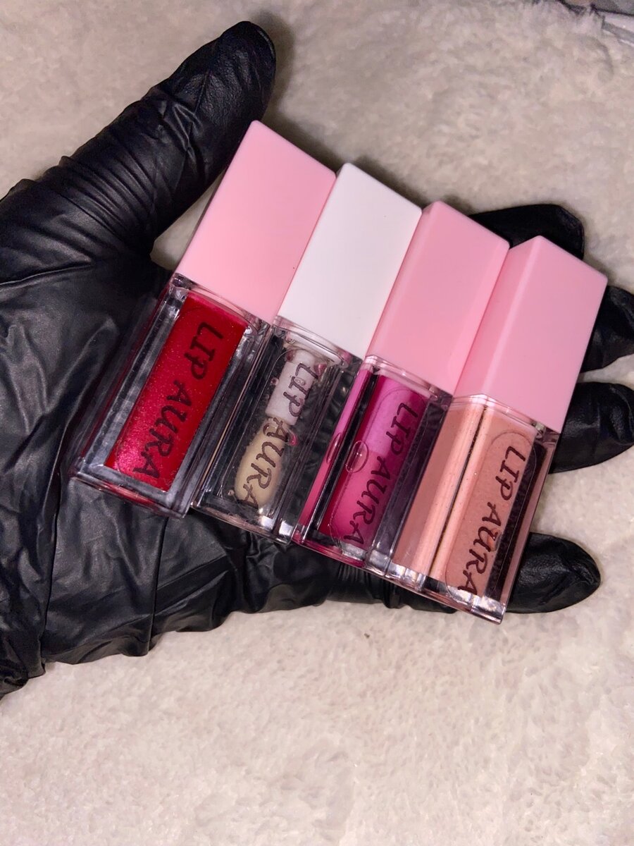 Lip aura hydrating glosses