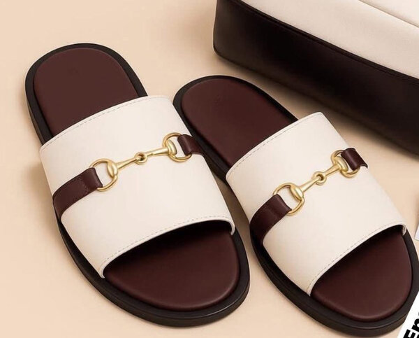 Sandales en cuir tressé