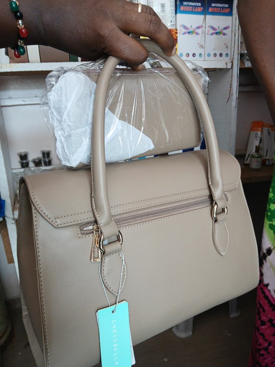 Sac tendance beige élégant