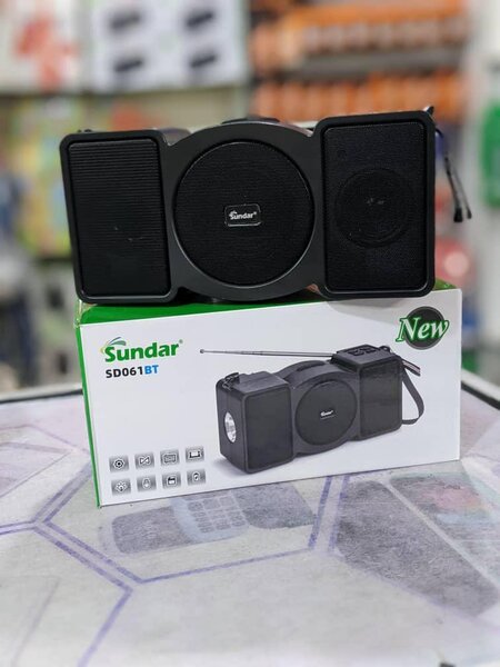 Sundar Bluetooth speaker