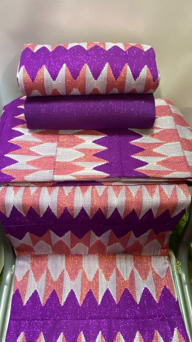 Ashanti bonwire kente