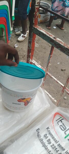 Seau en plastique Afrique 5l