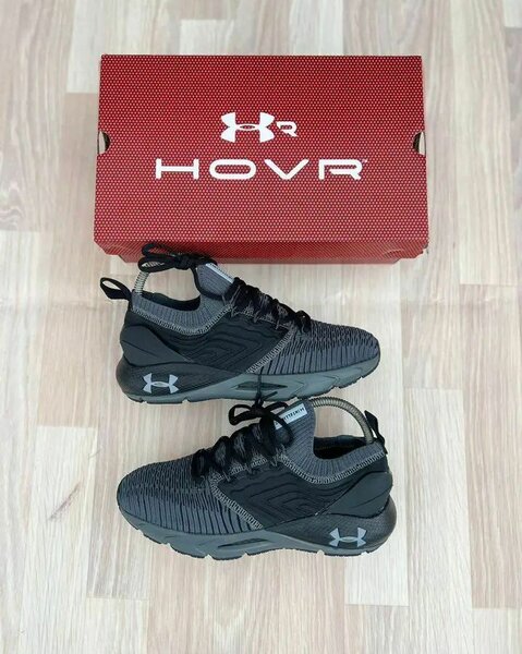 Chaussures de sport Under Armour