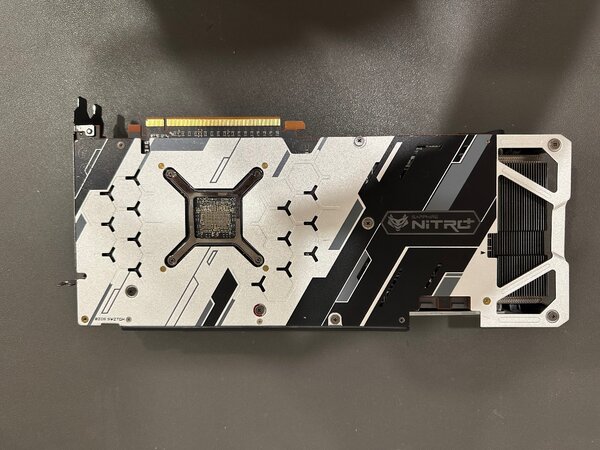 AMD Radeon RX5700xt sapphire nitro+