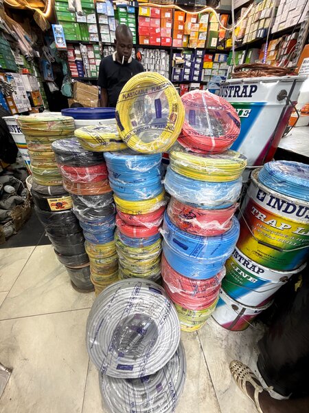 Câbles Électriques Multicolore