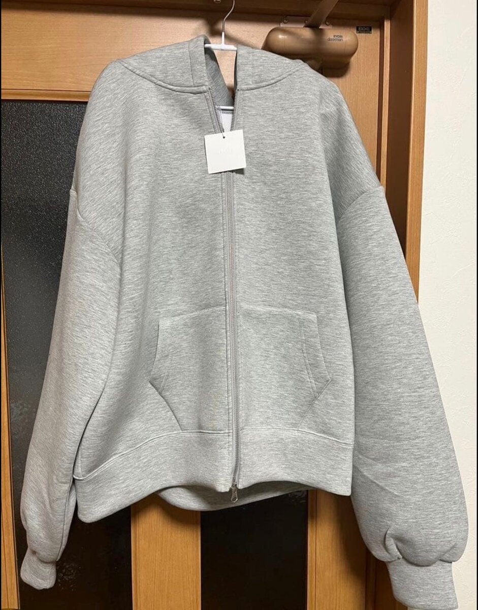 Veste à capuche zip grise