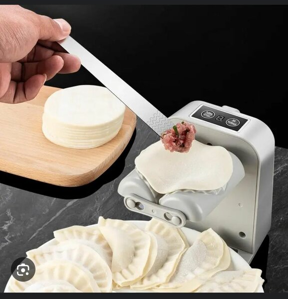 Machine à raviolis automatique