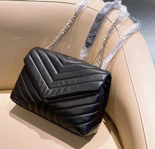 Sac à bandoulière noir chic