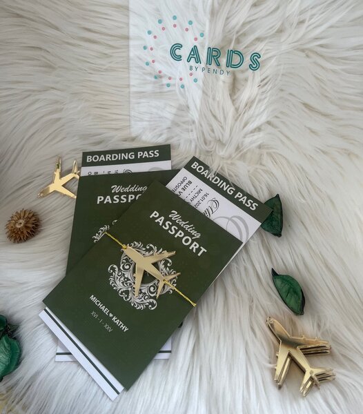 WEDDING INVITATIONS & SOUVENIR