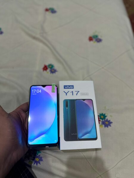 Vivo Y17