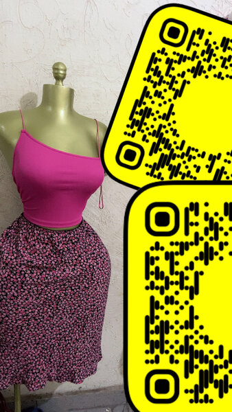 Top tendance et jupe femme