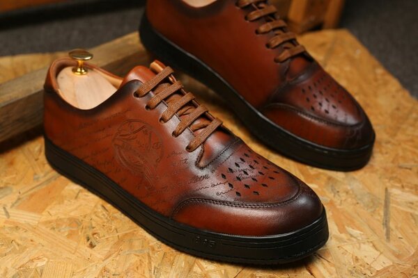 Sneakers en cuir élégant