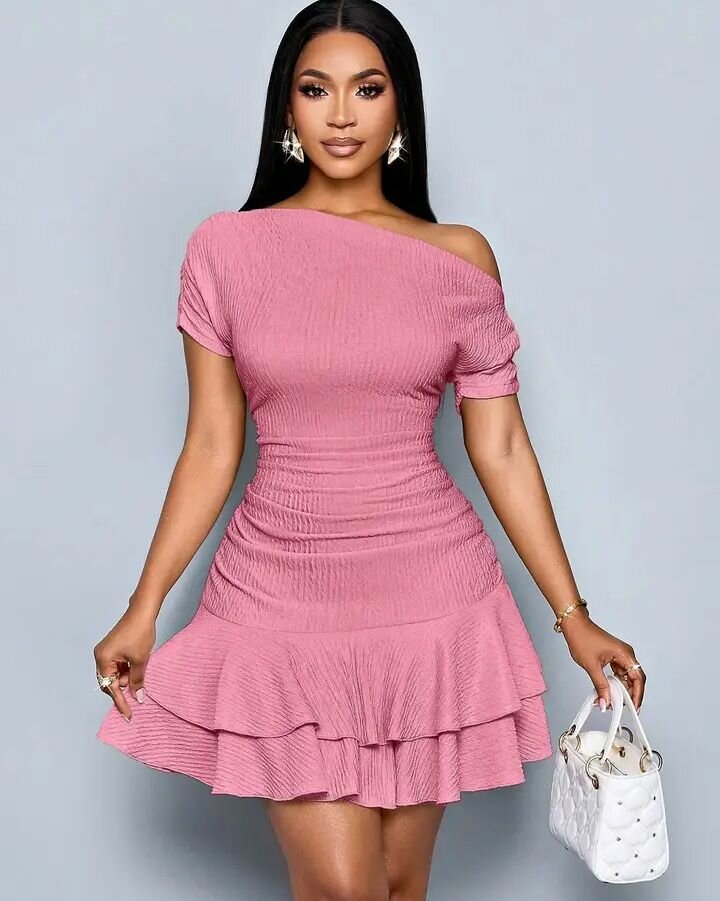 Robe élégante en satin