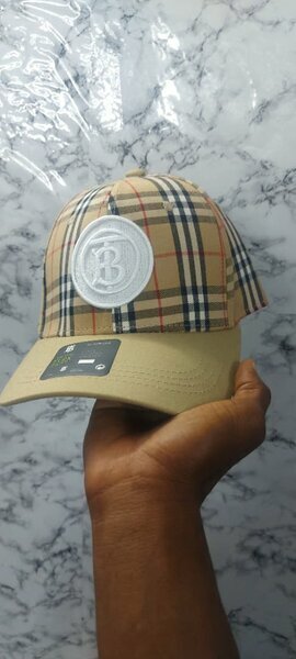 Casquette motif Burberry