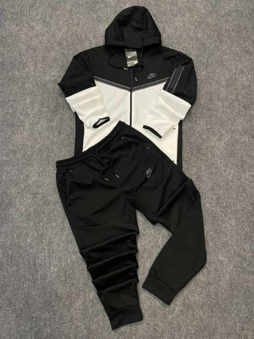 Ensemble de survêtement homme stylé