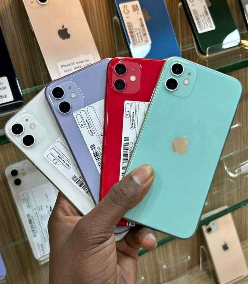 iPhone 11 - Couleurs Variées