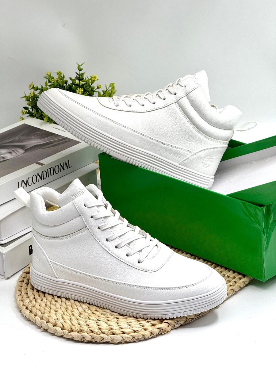 TIMBERLAND ALL WHITE